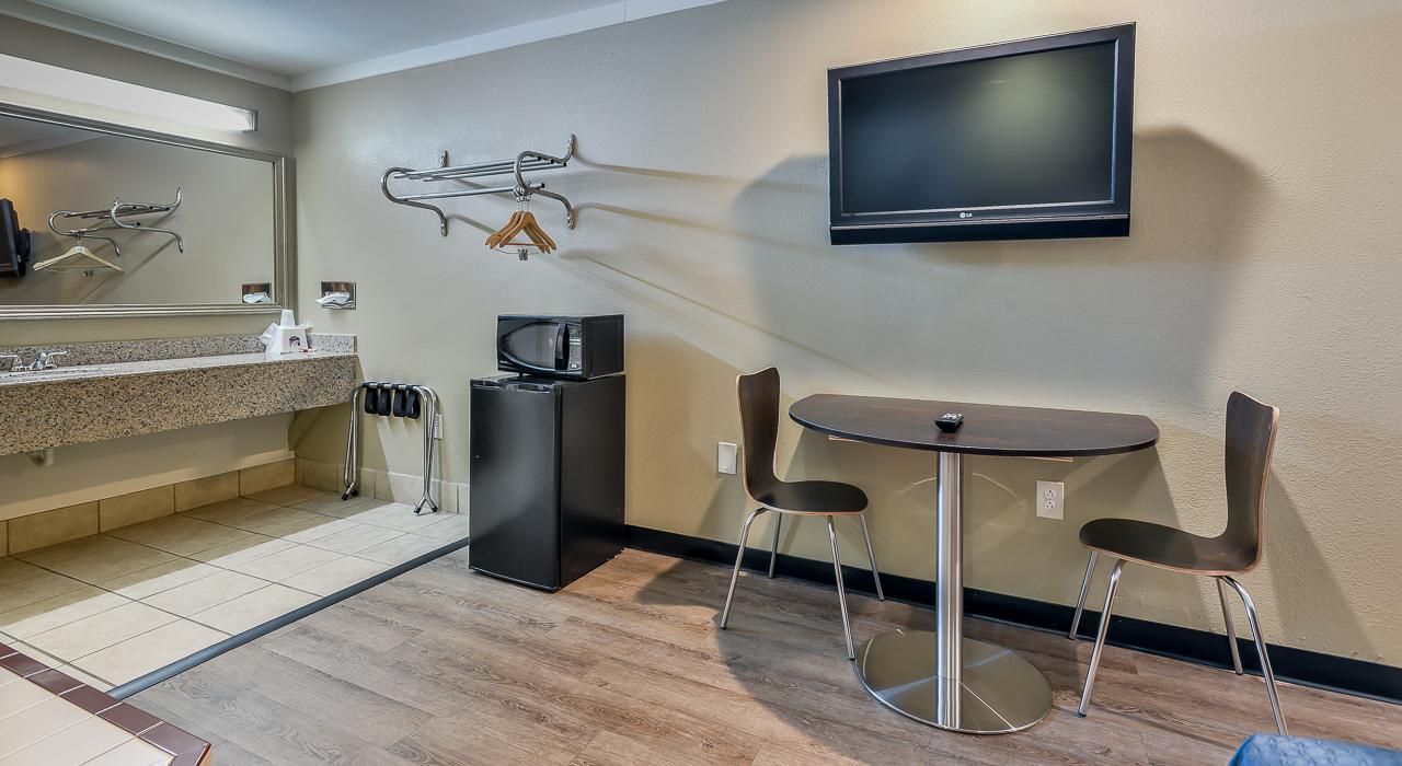 Budgetel Inn And Suites Raleigh Exteriör bild
